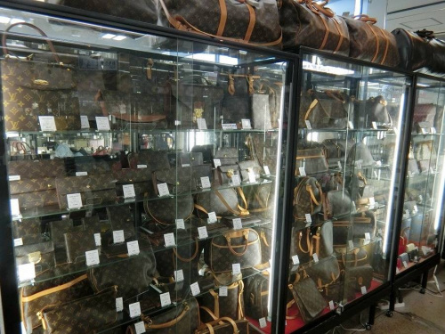 東浦和　ブランド