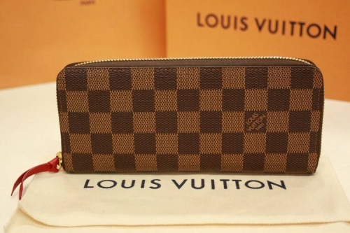 財布のLOUIS VUITTON(ルイ・ヴィトン）