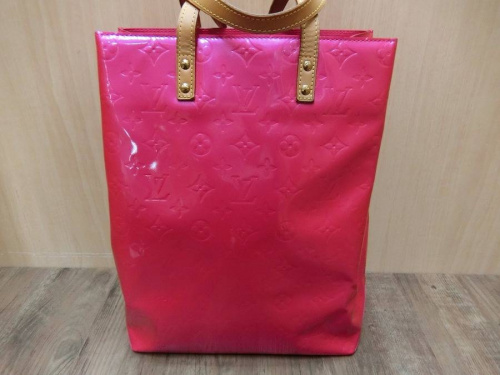 バッグのLOUIS VUITTON(ルイ・ヴィトン）