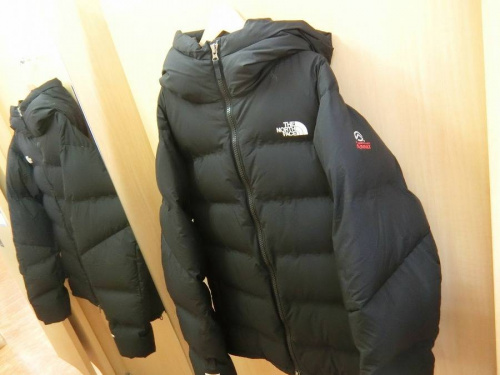 レディースファッションのアウトドア