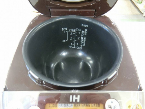 炊飯器のオーブンレンジ