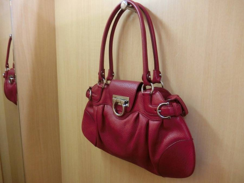 ブランド・ラグジュアリーのフェラガモ（Salvatore Ferragamo）