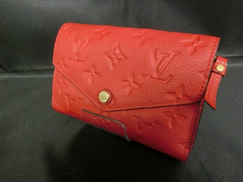 ブランド・ラグジュアリーのLOUIS VUITTON(ルイ・ヴィトン）