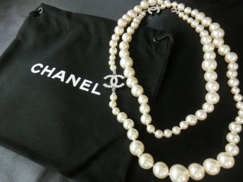 ブランド・ラグジュアリーのCHANEL