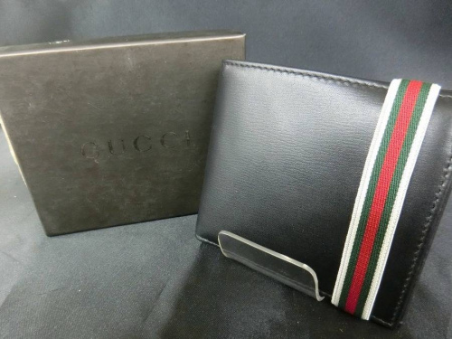 ブランド・ラグジュアリーのプレゼント