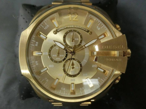 ディーゼル（DIESEL）の腕時計