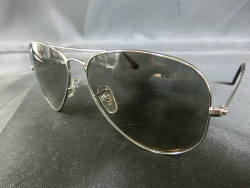 RAY-BANのサングラス