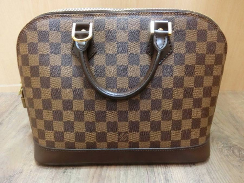 ¥Ð¥Ã¥°¤ÎLOUIS VUITTON(¥ë¥¤¡¦¥ô¥£¥È¥ó¡Ë