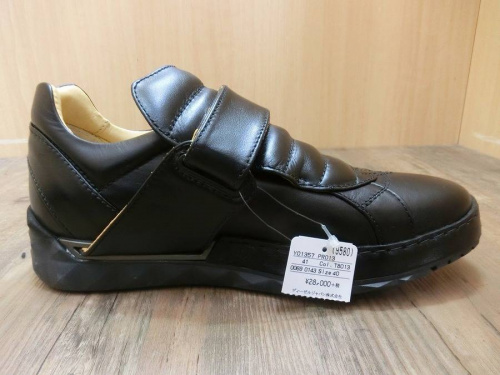 スニーカーの浦和3店舗新入荷