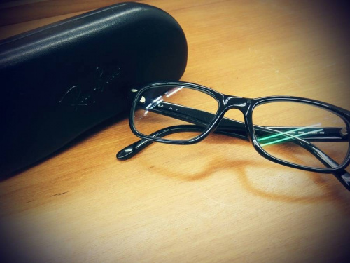 ブランド・ラグジュアリーのサングラス