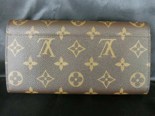 財布のLOUIS VUITTON(ルイ・ヴィトン）