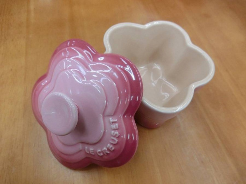 Çã¼è¶¯²½Ãæ¤ÎLE CREUSET¡Ê¥ë¡¦¥¯¥ë¡¼¥¼¡Ë