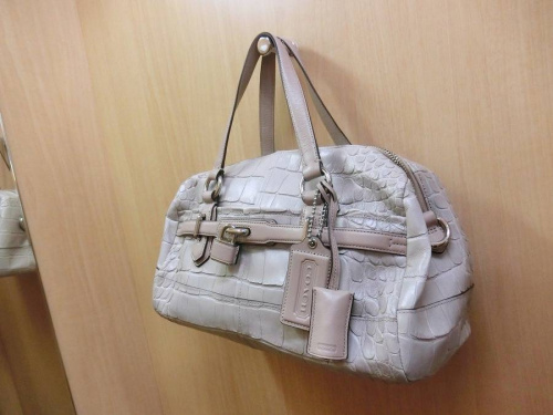 バッグのLOUIS VUITTON(ルイ・ヴィトン）