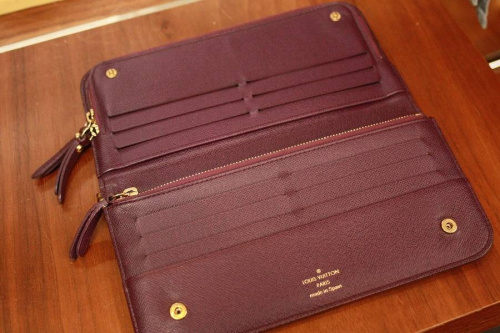 財布のLOUIS VUITTON(ルイ・ヴィトン）