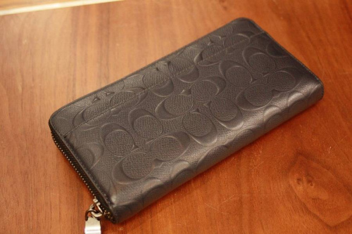 ブランド・ラグジュアリーの財布