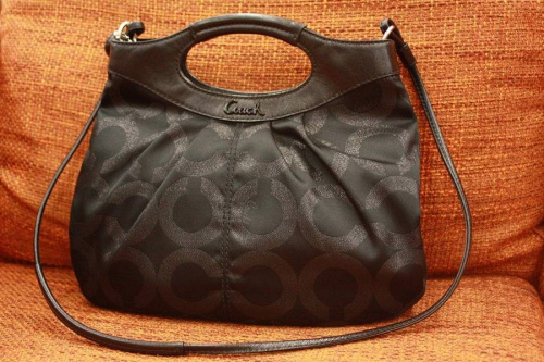 バッグのコーチ（COACH）