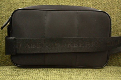 バーバリー(BURBERRY)の浦和3店舗新入荷