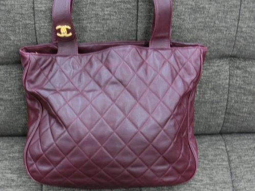 バッグのCHANEL