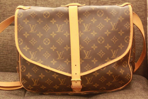 バッグのルイヴィトン(LOUIS VUITTON)