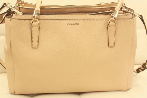 浦和3店舗新入荷の東浦和　ブランド