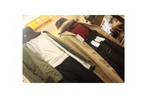 東浦和　衣類のアウトドアブランド