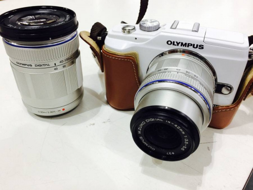 デジタル家電のデジタルカメラ