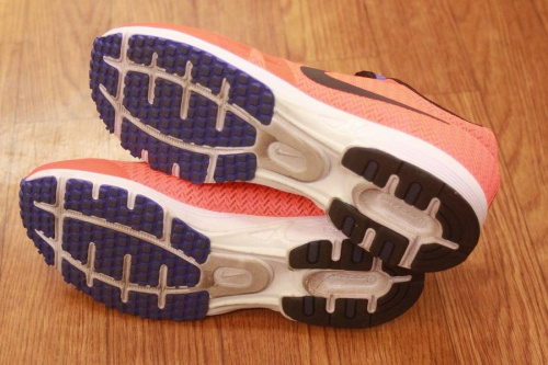 シューズのナイキ(NIKE)