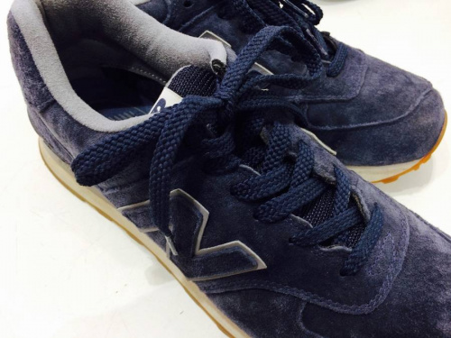 スニーカーの東浦和　衣類