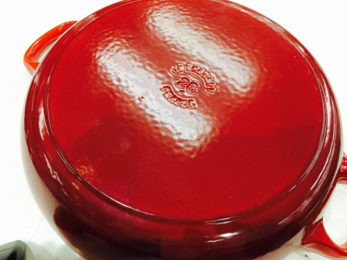 バーバリー(BURBERRY)のLECREUSET