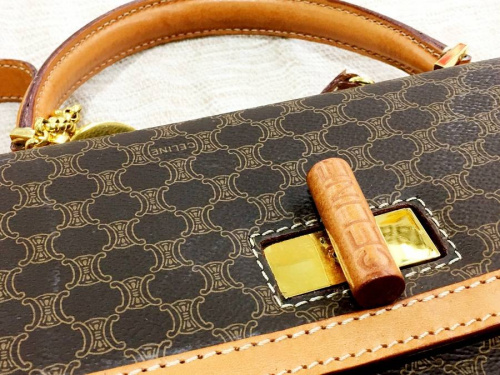 セリーヌ（CELINE）の東浦和　ブランド