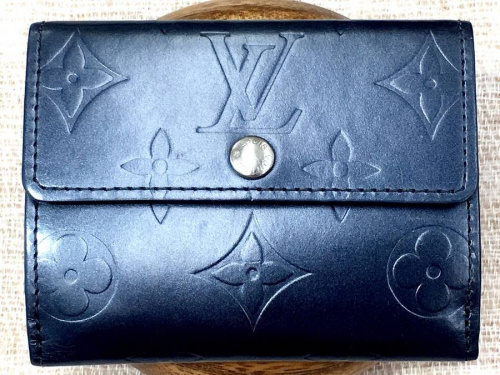 東浦和　ブランドのヴィトン