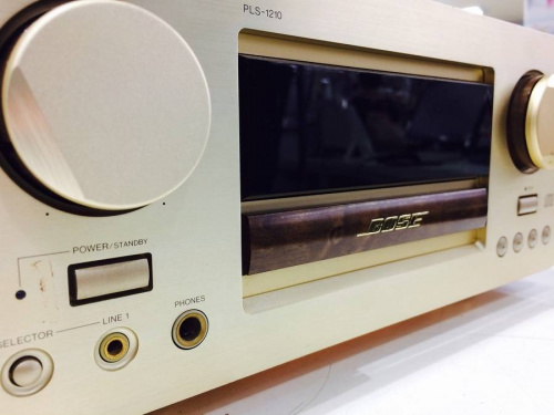 デジタル家電のデジタルカメラ