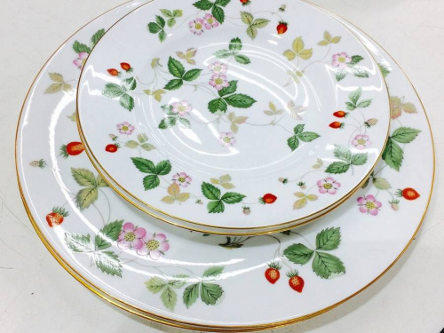 WEDGWOODのワイルドストロベリー