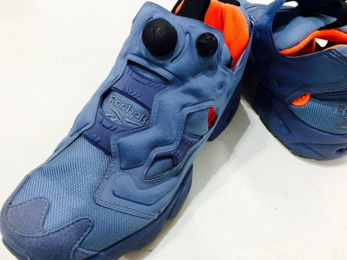 ​REEBOKのPUMPFURY