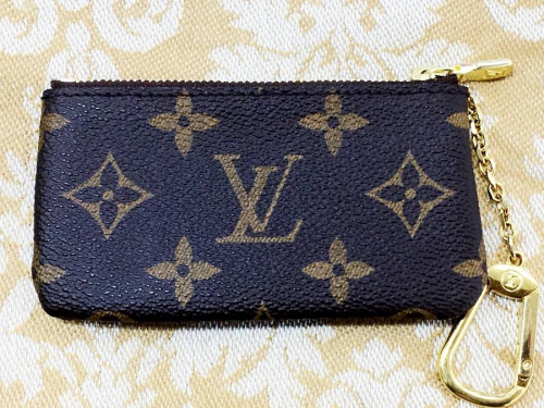 LOUIS VUITTON(ルイ・ヴィトン）のモノグラム