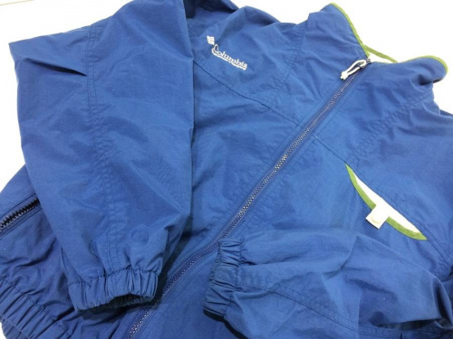 UMBROのダウンジャケット