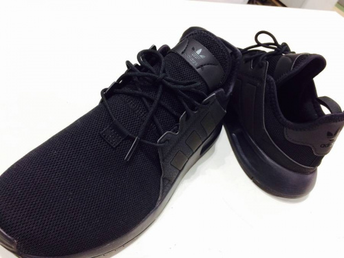 レディースファッションのアディダス(adidas)