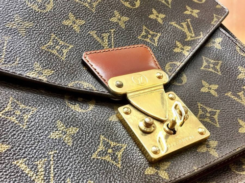 バッグのルイヴィトン（LOUIS VUITTON）