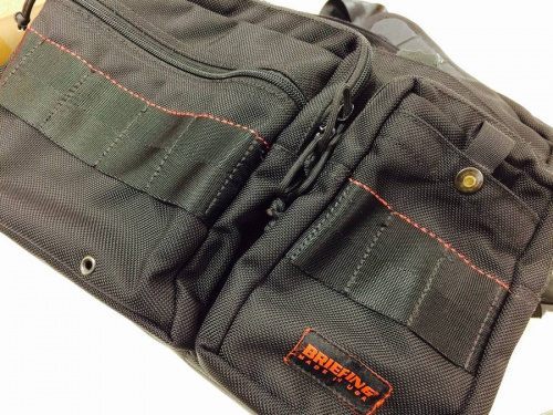 メンズファッションのスピーカー