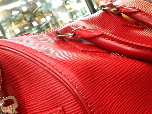 LOUIS VUITTON(ルイ・ヴィトン）の財布