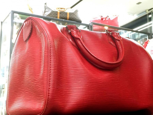 財布の東浦和　ブランド