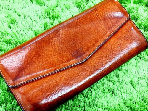 スニーカーのREEBOK