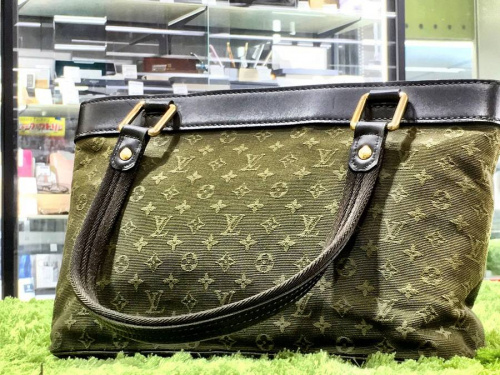 ブランド・ラグジュアリーのバッグ