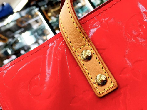 バッグのLOUIS VUITTON(ルイ・ヴィトン）