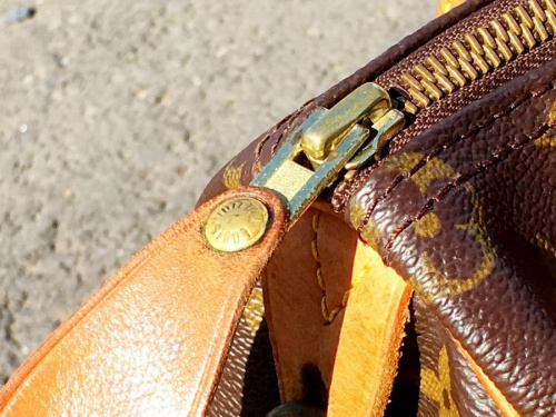 LOUIS VUITTON(ルイ・ヴィトン）の財布