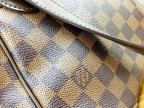 LOUIS VUITTON(ルイ・ヴィトン）の財布