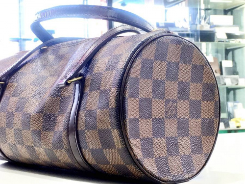 LOUIS VUITTON(ルイ・ヴィトン）の財布