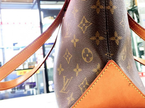 財布の東浦和　ブランド