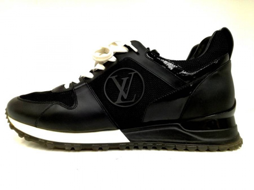 スニーカーのルイヴィトン(LOUIS VUITTON)