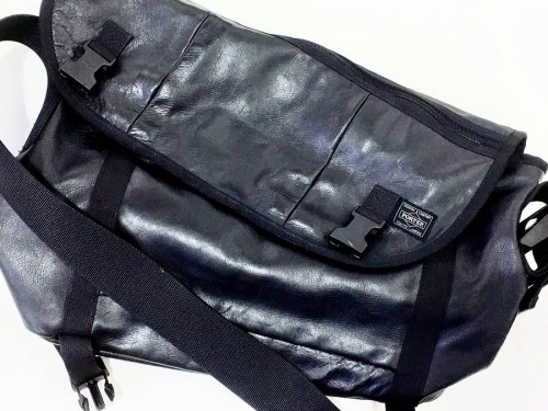 ルイヴィトン（LOUIS VUITTON）のポーター（PORTER）
